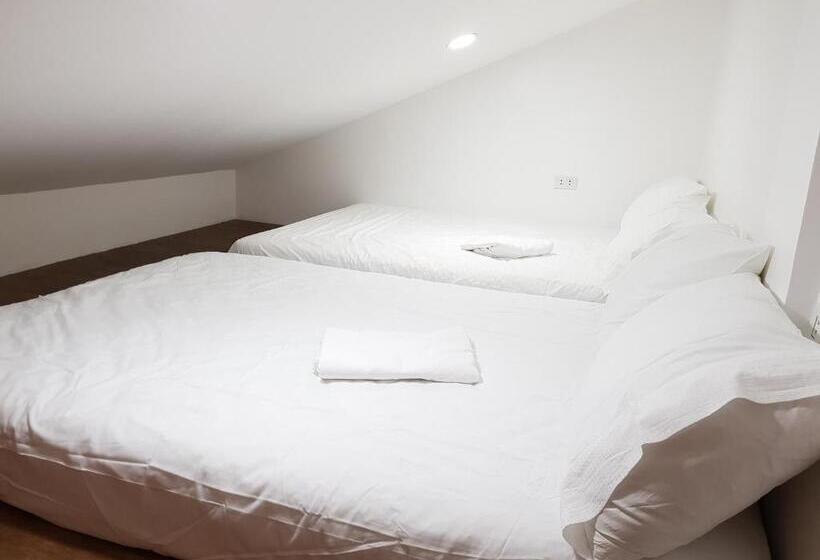 بنسيون Tagaytay Guest House