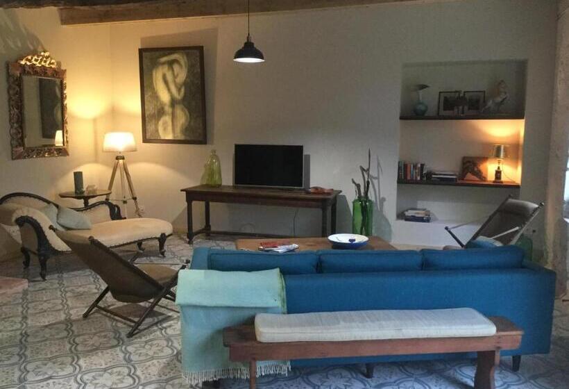 بنسيون The Stables Gite At Chateau Mas De Pradié