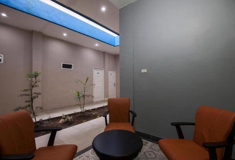 Rap Hotel Balige