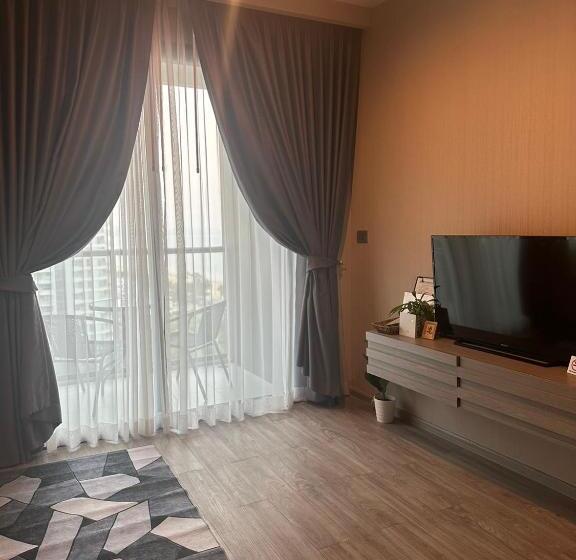 Resort Beachfront Jomtien Pattaya Smile