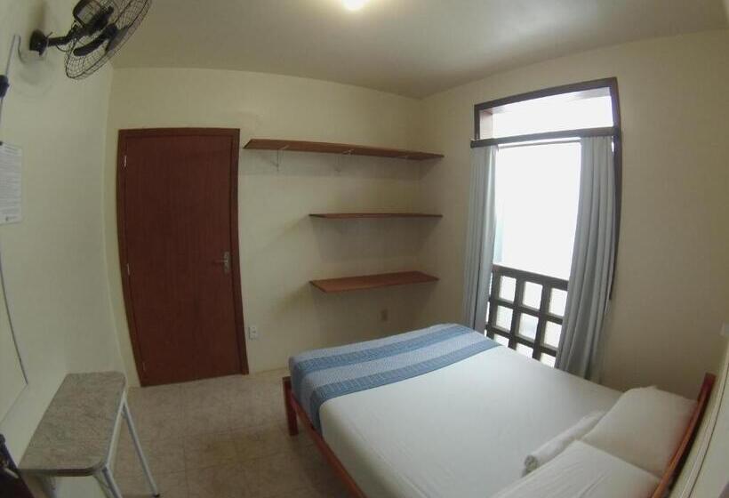 Sunhouse Hostel