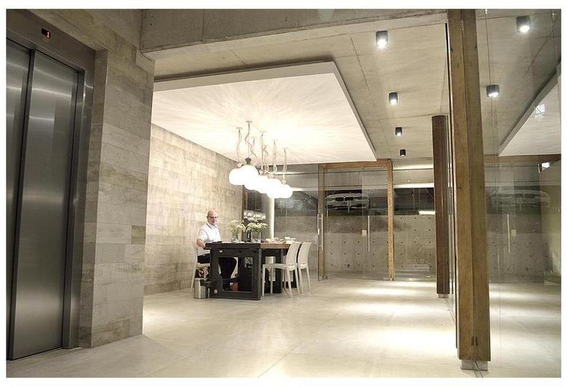 Amura Suites
