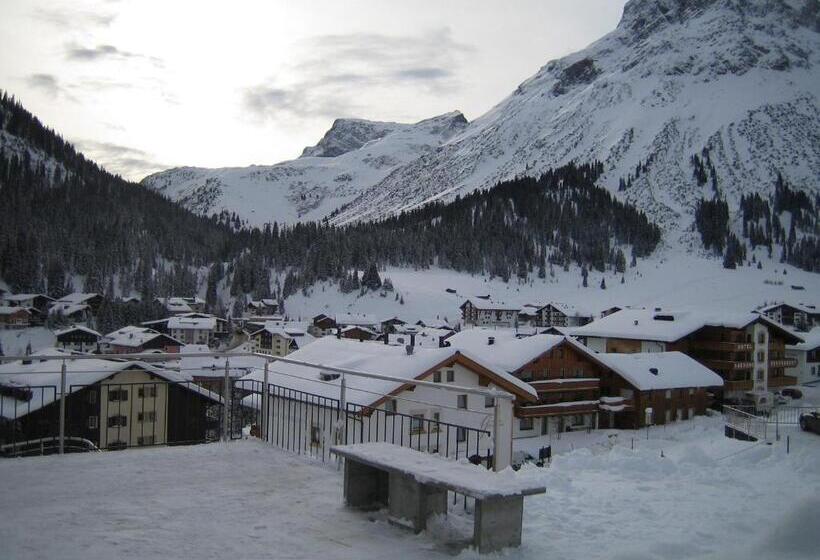 تختخواب و صبحانه Haus Dr. Küng