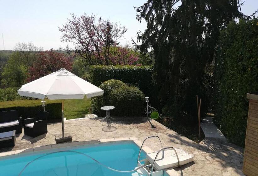 ベッドアンドブレックファースト La Fargette