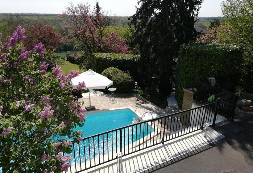 ベッドアンドブレックファースト La Fargette