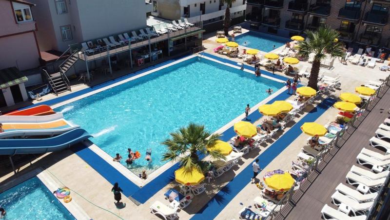 مبيت وإفطار Mari Pembe Otel