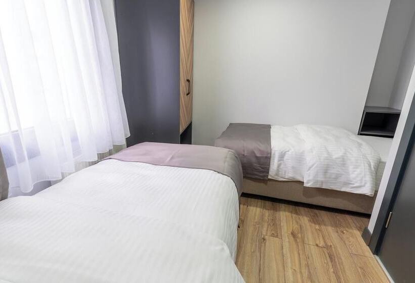 مسافرخانه Yusufhan  Suites