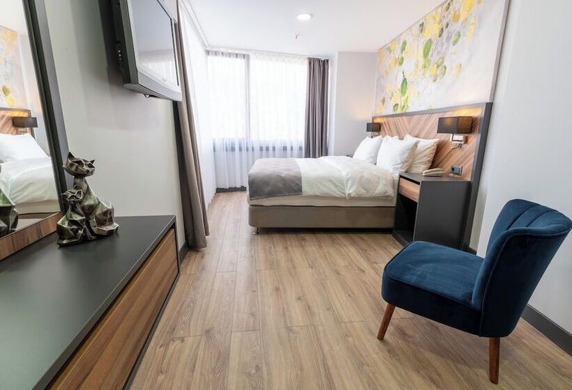 مسافرخانه Yusufhan  Suites