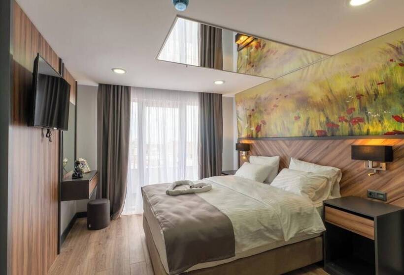 مسافرخانه Yusufhan  Suites