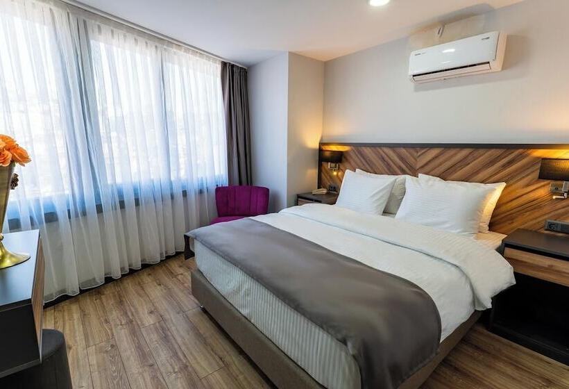 مسافرخانه Yusufhan  Suites