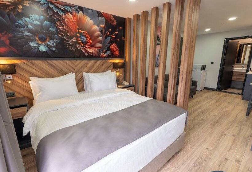 مسافرخانه Yusufhan  Suites