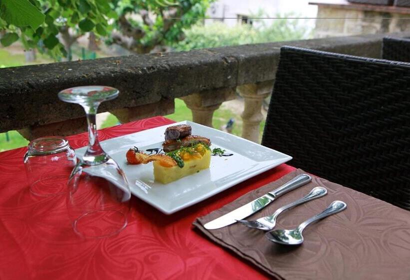 ホテル Auberge De La Tour  Appartements