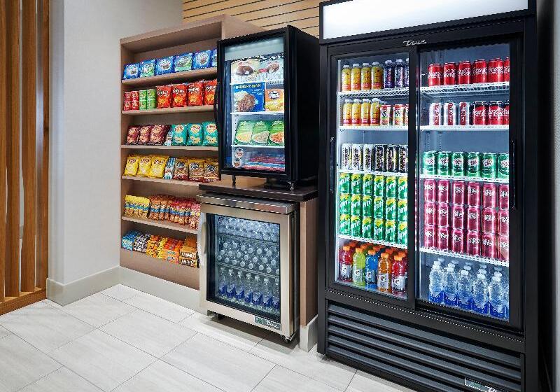 酒店 Holiday Inn Express & Suites Windsor East   Lakeshore, An Ihg