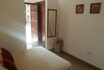 هتل Hosteria Costa Azul