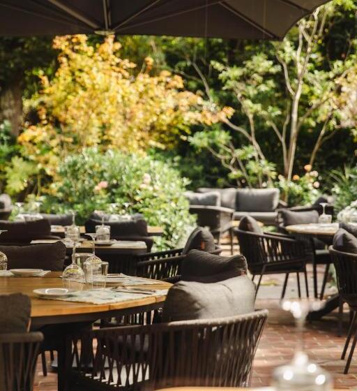 هتل Le Castel Cabourg Hôtel & Spa  Restaurant La Calypso