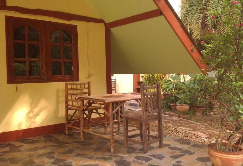 פנסיון Ban Sabai Sabai Guest House
