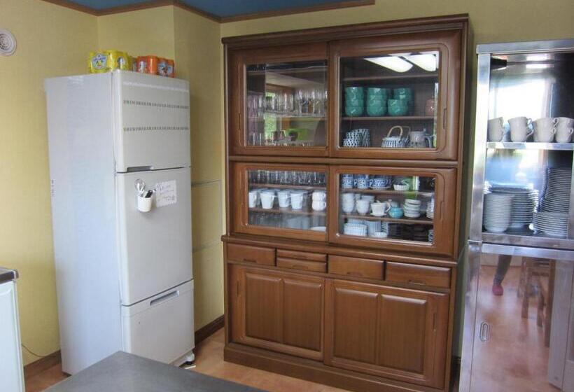 بنسيون Daisen Backpackers