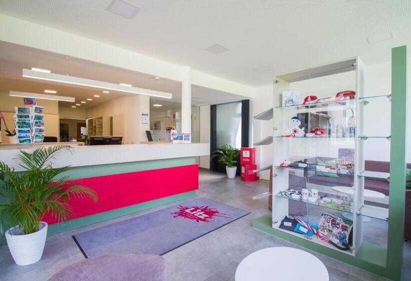 بنسيون Litz   Das Erlebnishaus Am Attersee