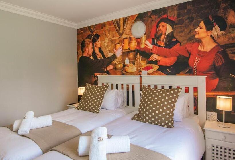 پانسیون Rozenburg Guest House