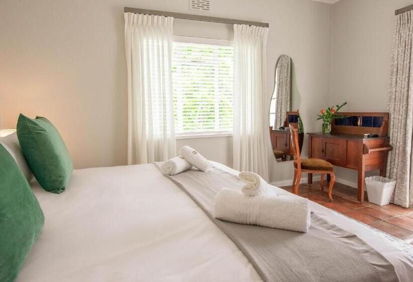 پانسیون Rozenburg Guest House