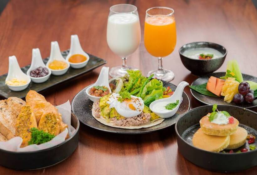 استراحتگاه The Hidden Village Khao Yai