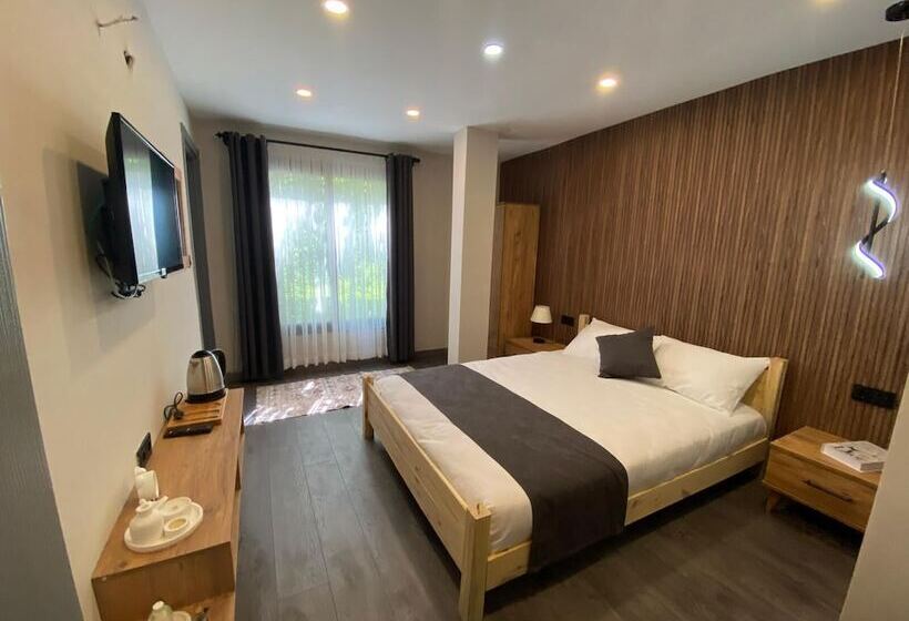 Ahsena Buti̇k Otel