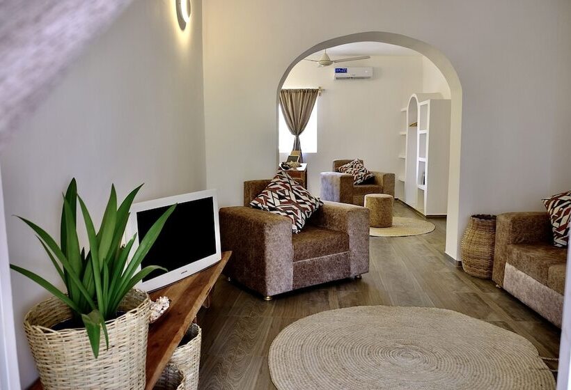 مبيت وإفطار Antares Villa