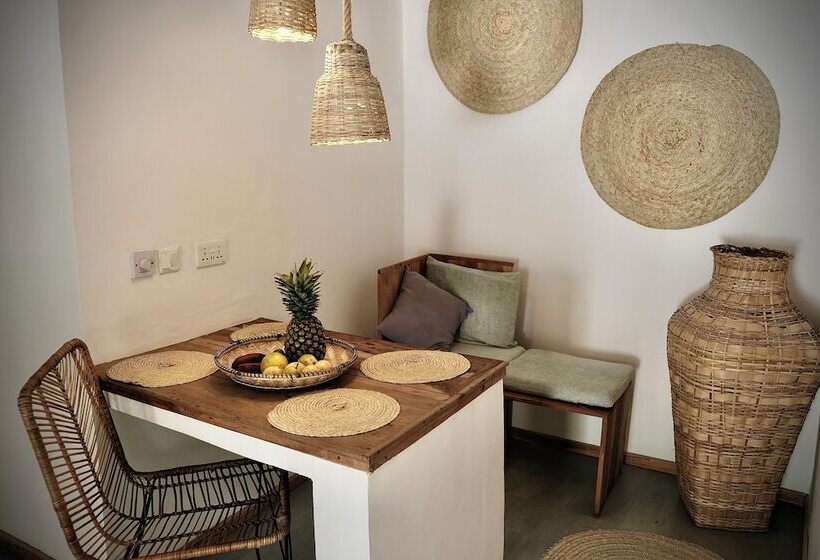مبيت وإفطار Antares Villa