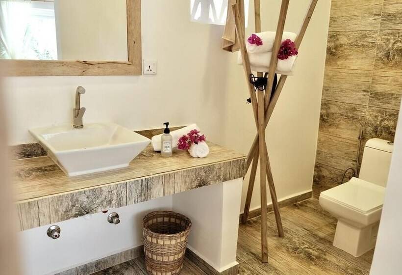 مبيت وإفطار Antares Villa