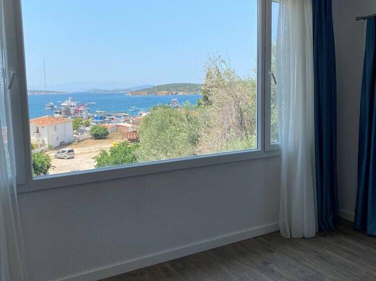 تختخواب و صبحانه Litri Otel