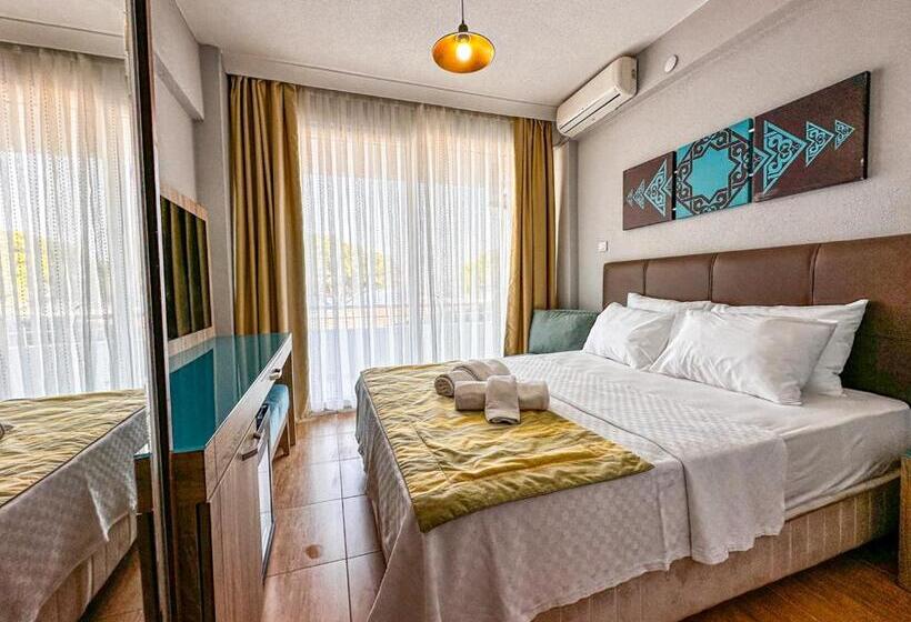 Grand Avşa Otel