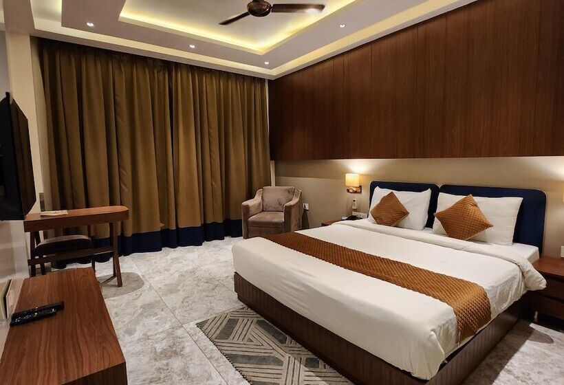 فندق Alwar Vanyaevilas