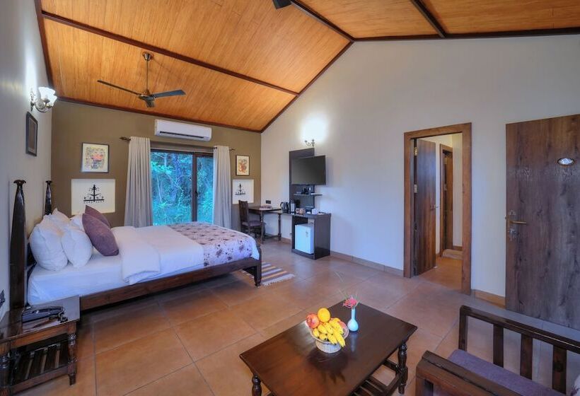 ホテル Aranyak Resort Kanha