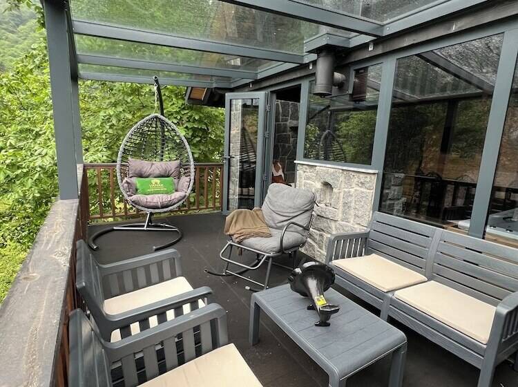 בית מלון כפרי Ayder Vanak Stone Suites