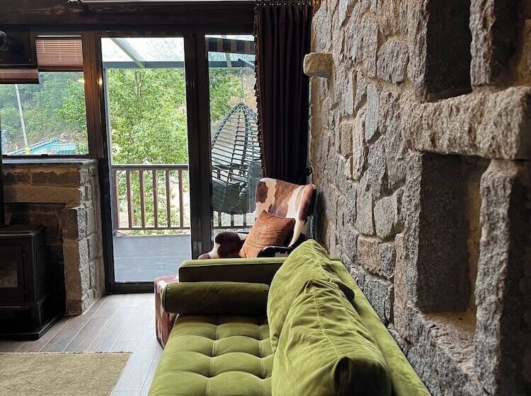 בית מלון כפרי Ayder Vanak Stone Suites