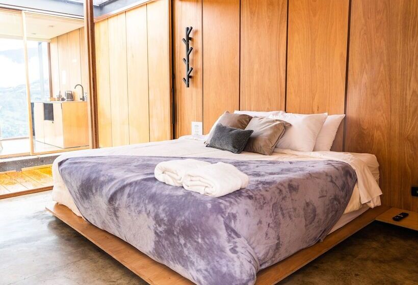 هتل Deluxe Volcán