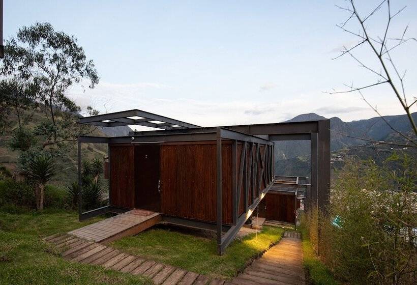 هتل Deluxe Volcán