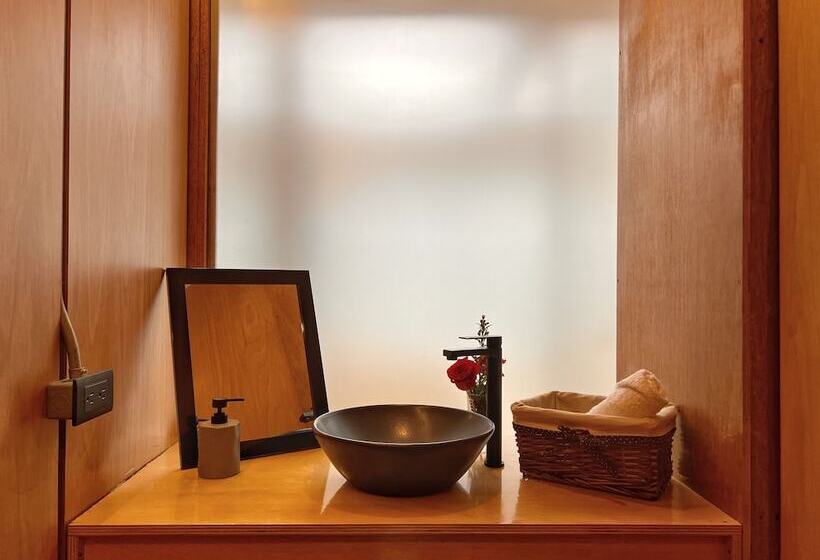 هتل Deluxe Volcán