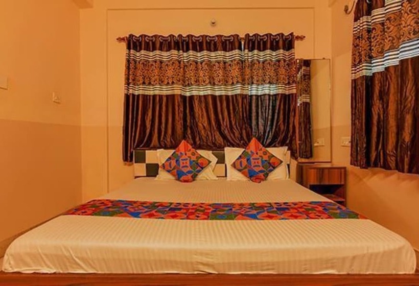 هتل Fabexpress Yatika Residency