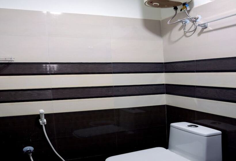 בית מלון כפרי Golden Residency