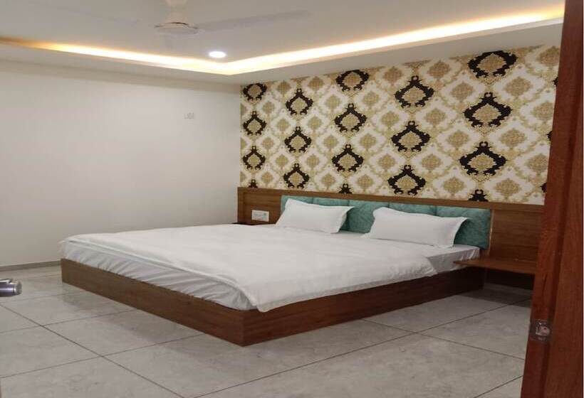 فندق Hk