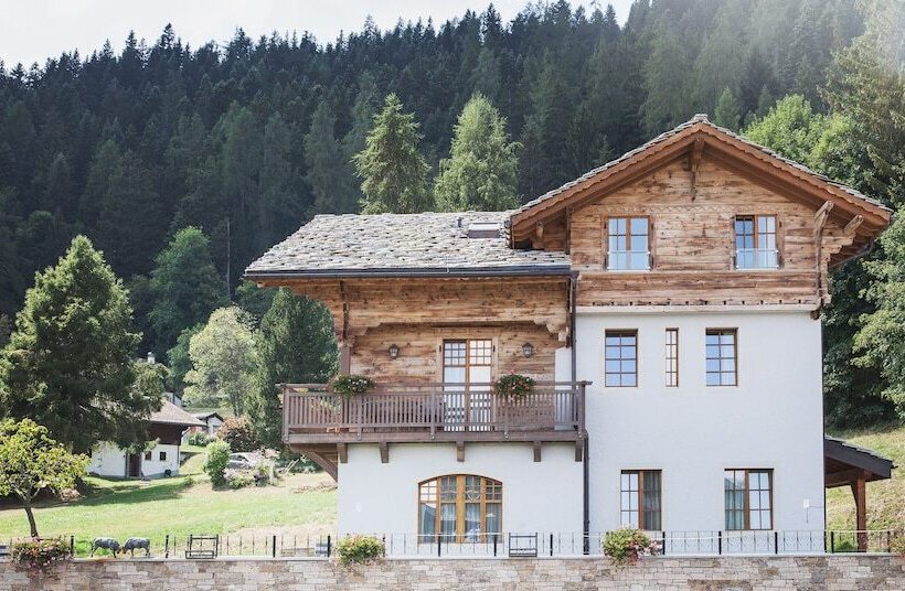 هتل Hôtel De L Ardève & Chalet Kalbermatten