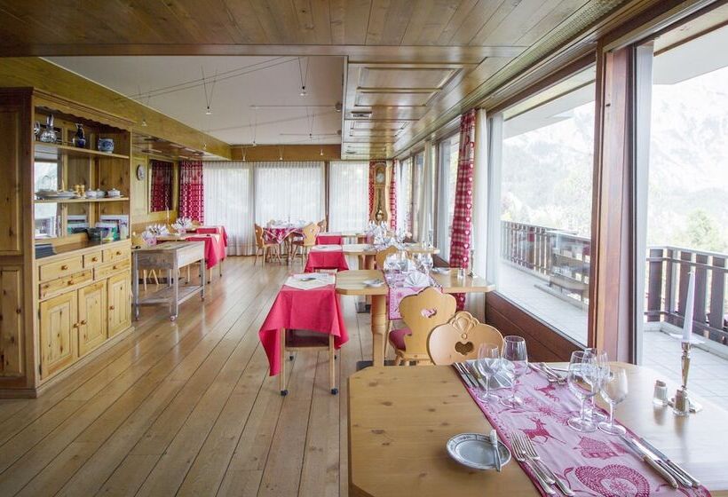 هتل Hôtel De L Ardève & Chalet Kalbermatten