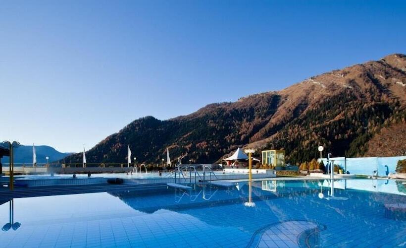 هتل Hôtel De L Ardève & Chalet Kalbermatten