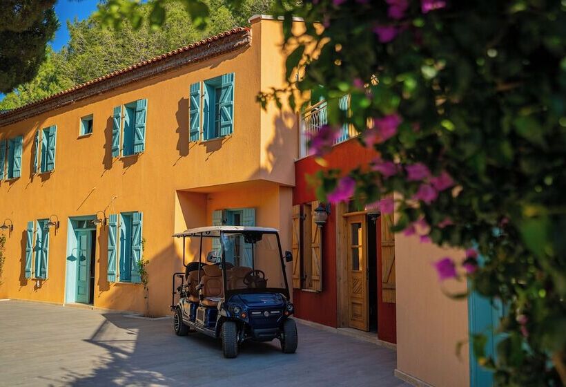 酒店 Kairos Valley Health & Nature Resort