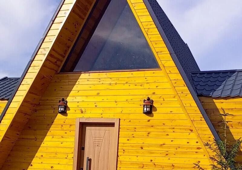 בית מלון כפרי Pamira Bungalow