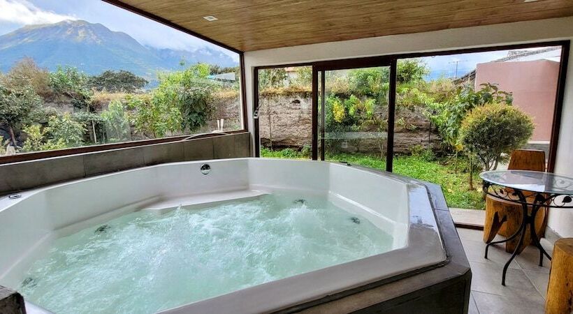 هتل Refugio Cumanda  Lodge