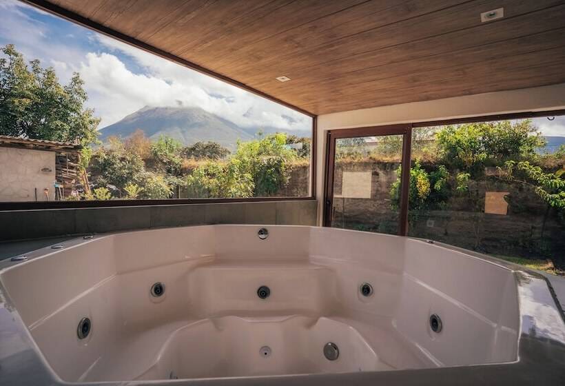 هتل Refugio Cumanda  Lodge