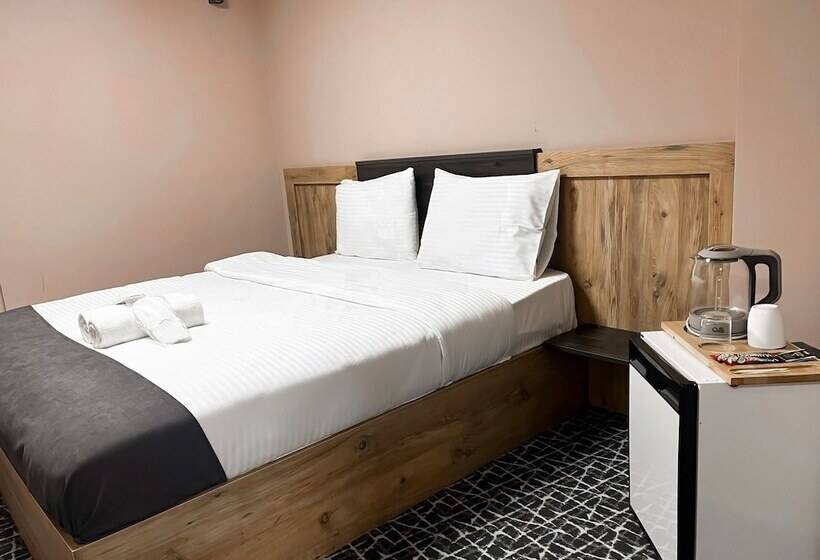 Life Artemis Otel