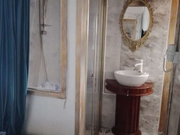 Mazi Butik Otel